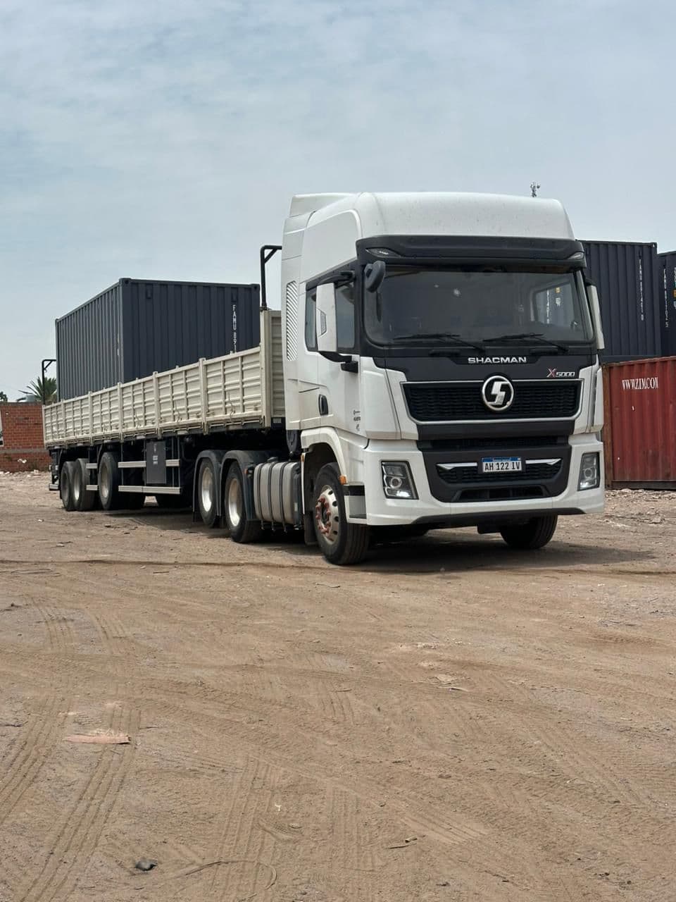 TRANSPORTE SEMIRREMOLQUES